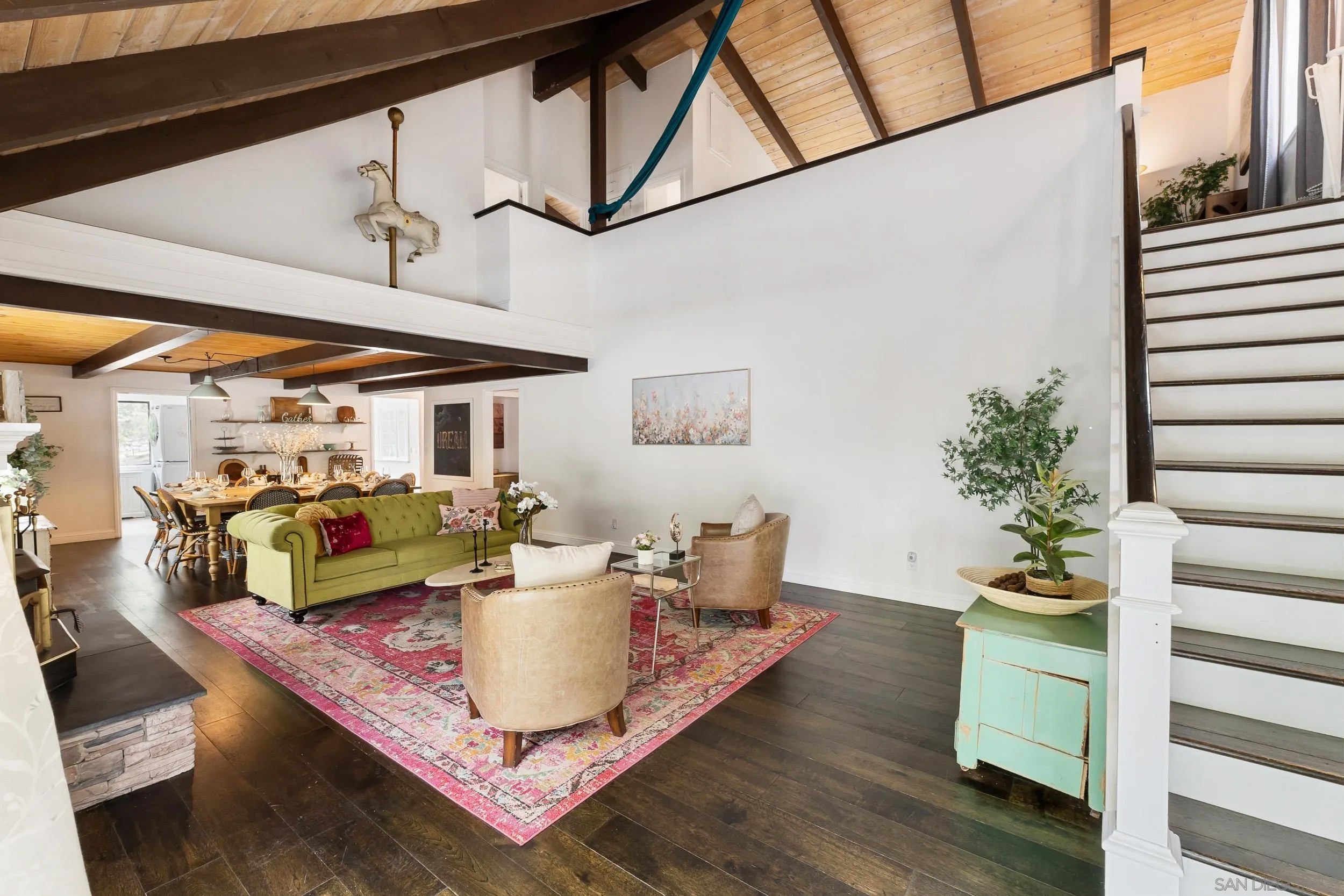 3517 Deer Lake Park
