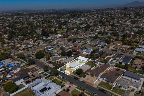 Photo of 721 Del Mar Ave, Chula Vista, CA 91910 (MLS # 260006829)