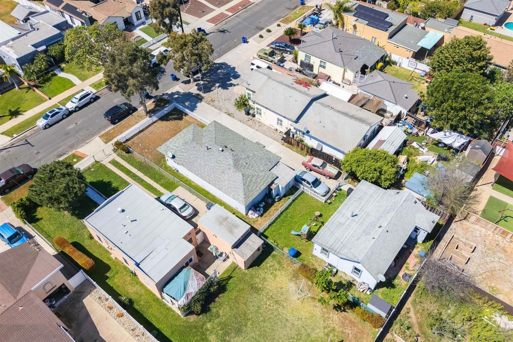 Photo of 721 Del Mar Ave, Chula Vista, CA 91910 (MLS # 260006829)