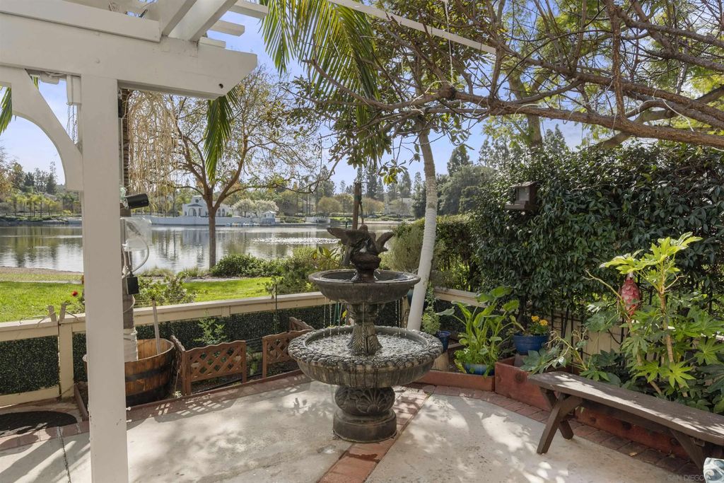 Photo of 2092 Northshore Dr #C Dr, Chula Vista, CA 91913 (MLS # 260003251)