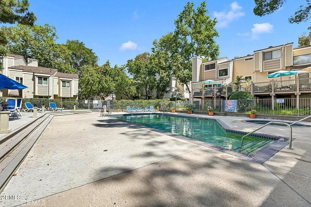 1184 S Westlake D
