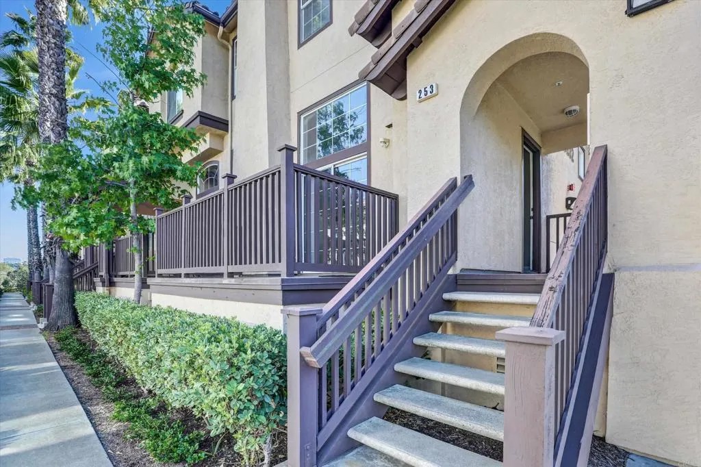 10292 Wateridge Circle 253