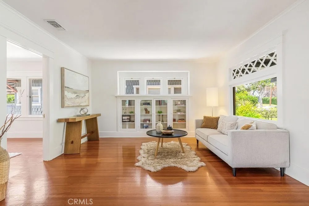 1630 Rose Villa