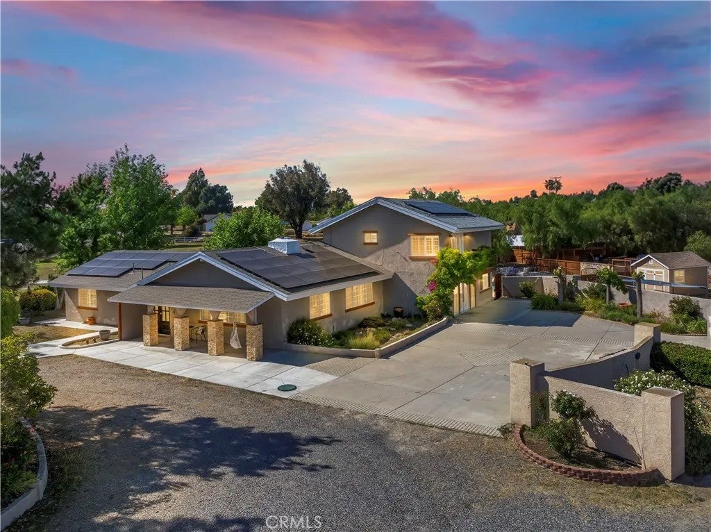 Photo of 29420 Ynez Road, Temecula, CA 92592 (MLS # SW26088723)