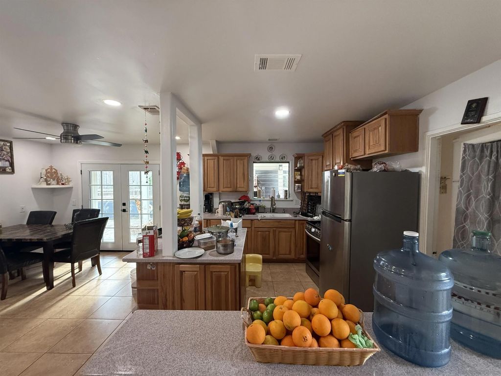 Photo of 656 Parker Street, Oceanside, CA 92057 (MLS # 2600285)