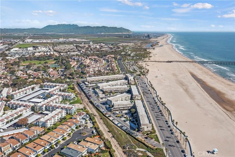 381 E Surfside