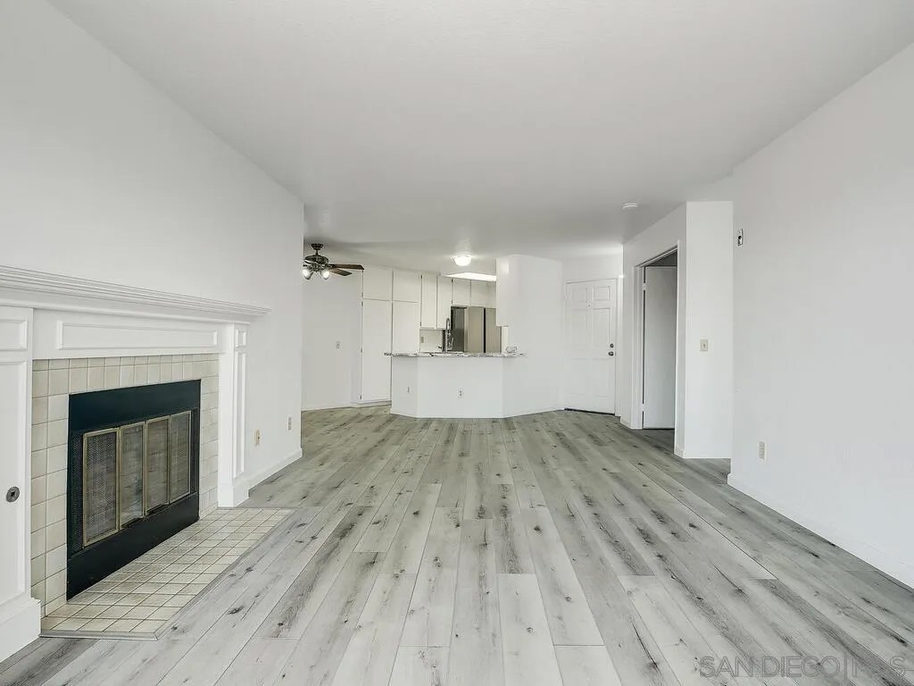 7087 Camino Degrazia 141