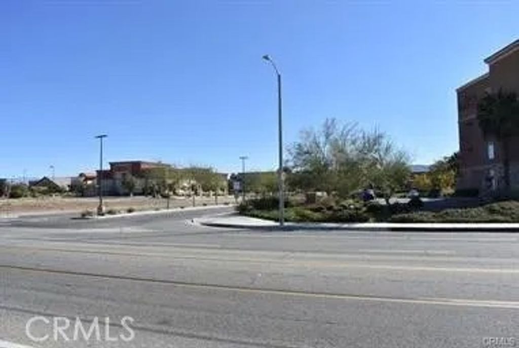 Photo of 1239 Ave O8, Palmdale, CA 93551 (MLS # SR26109493)