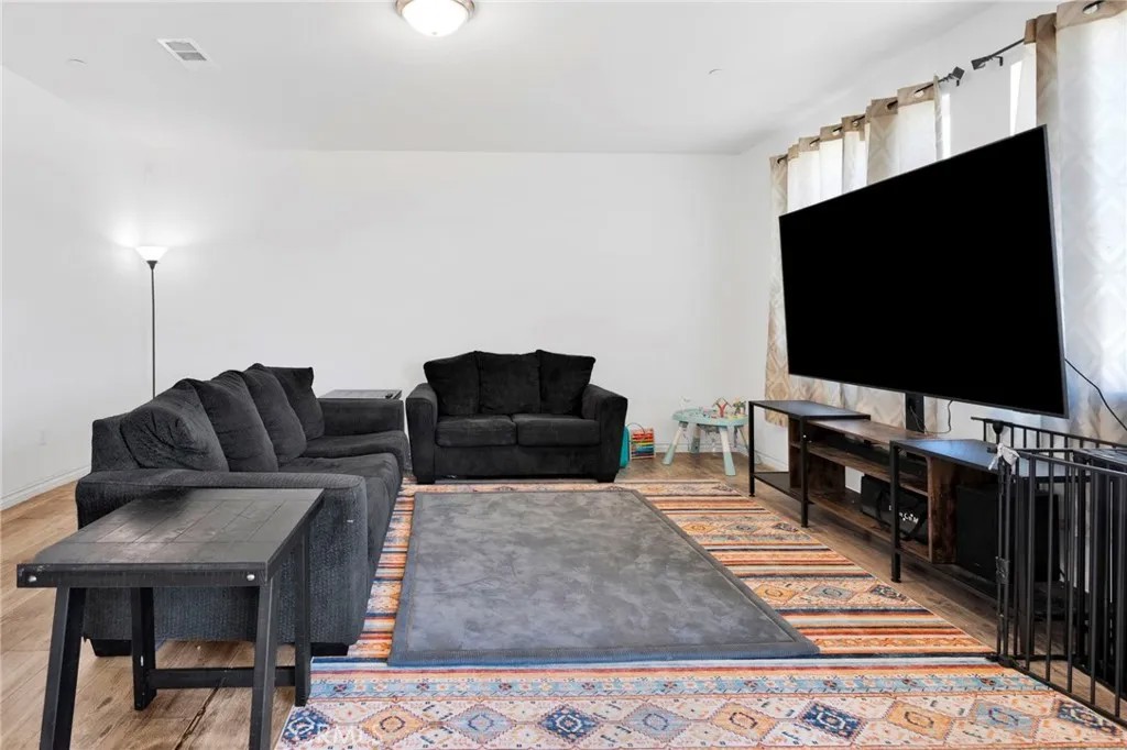 12576 Wycliff