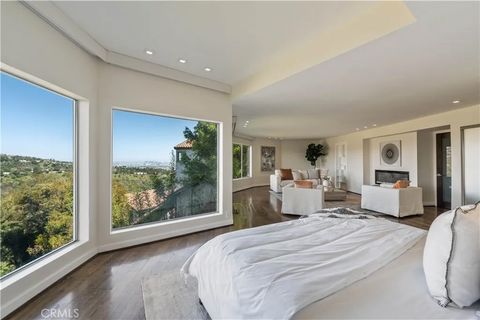 Tiny photo for 1680 Summitridge Drive, Beverly Hills, CA 90210 (MLS # SR25244048)
