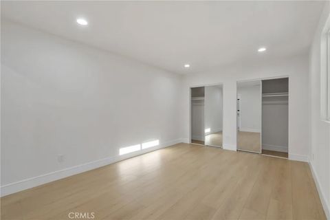 Tiny photo for 2706 S Cochran Ave, Los Angeles, CA 90016 (MLS # DW25275554)