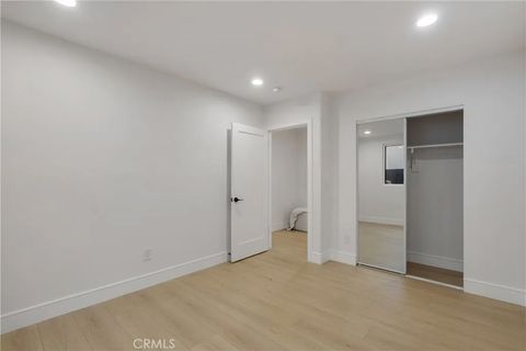 Tiny photo for 2706 S Cochran Ave, Los Angeles, CA 90016 (MLS # DW25275554)