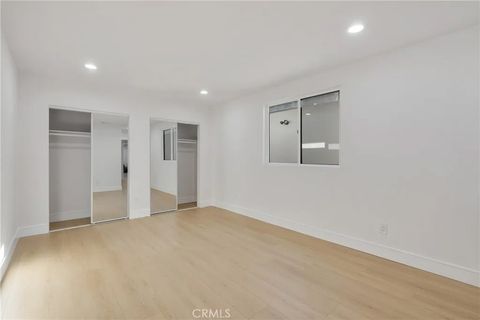 Tiny photo for 2706 S Cochran Ave, Los Angeles, CA 90016 (MLS # DW25275554)