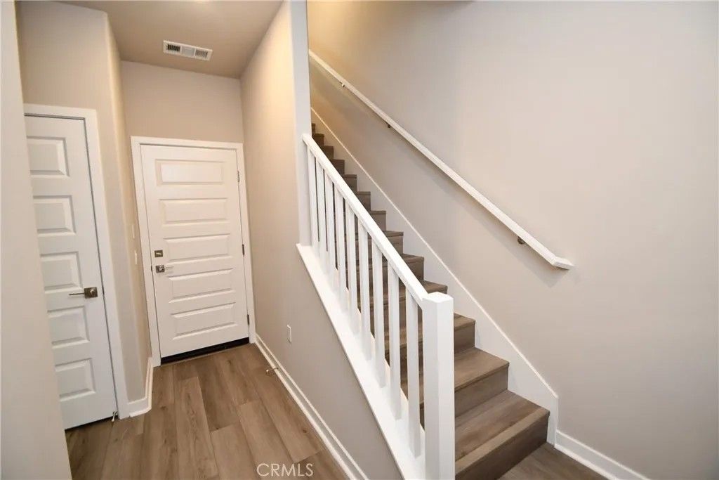 Photo of 1487 Skyline Lane, San Pedro, CA 90732 (MLS # SB26036542)