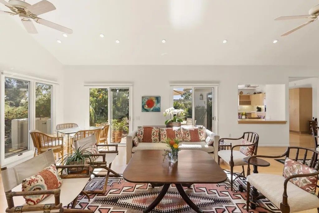Photo of 6015 La Flecha, Rancho Santa Fe, CA 92067 (MLS # NDP2510125)