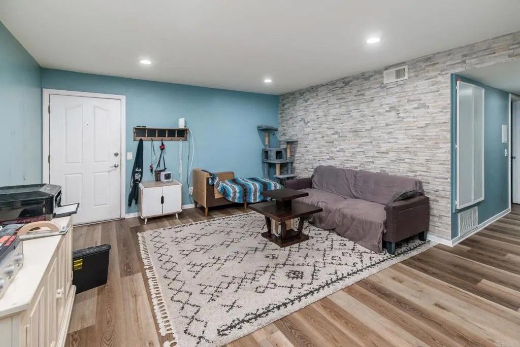 Photo of 518 Calle Montecito #95, Oceanside, CA 92057 (MLS # NDP2510908)