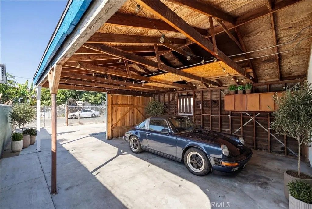 Photo of 2432 E 112th Place, Los Angeles, CA 90059 (MLS # DW26002376)