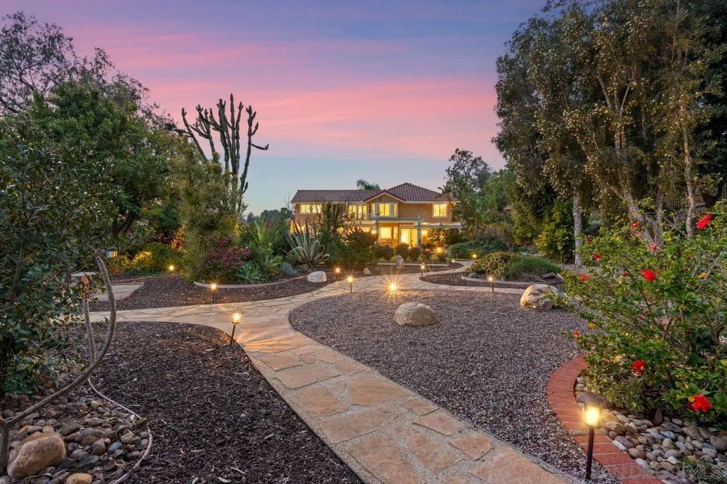 Photo of 10235 Rue Chamberry, San Diego, CA 92131 (MLS # 260001805)