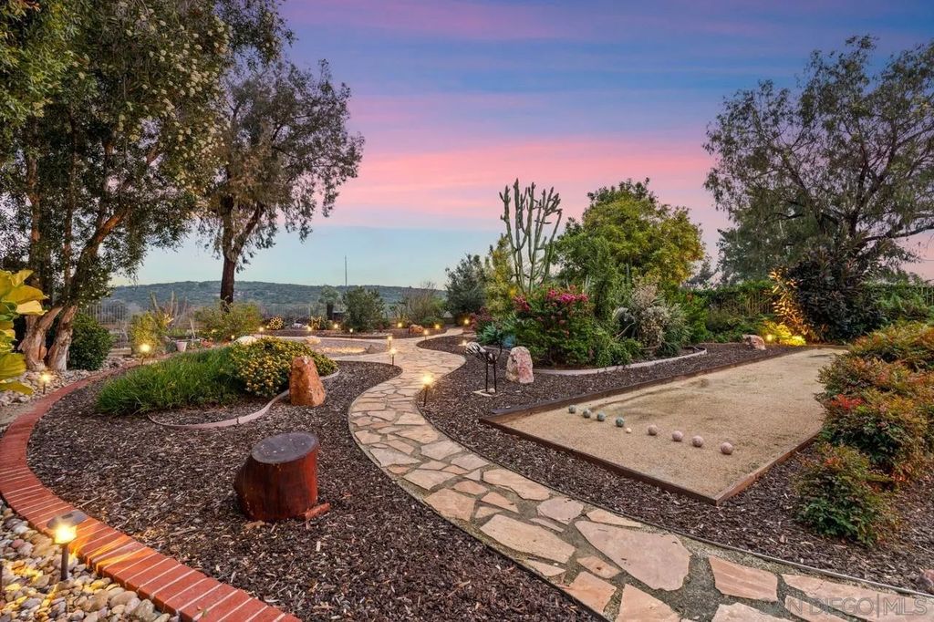 Photo of 10235 Rue Chamberry, San Diego, CA 92131 (MLS # 260001805)