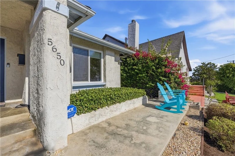 5650 Pickering