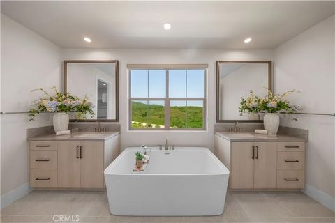 Tiny photo for 122 Mossvine, Irvine, CA 92618 (MLS # OC25251921)