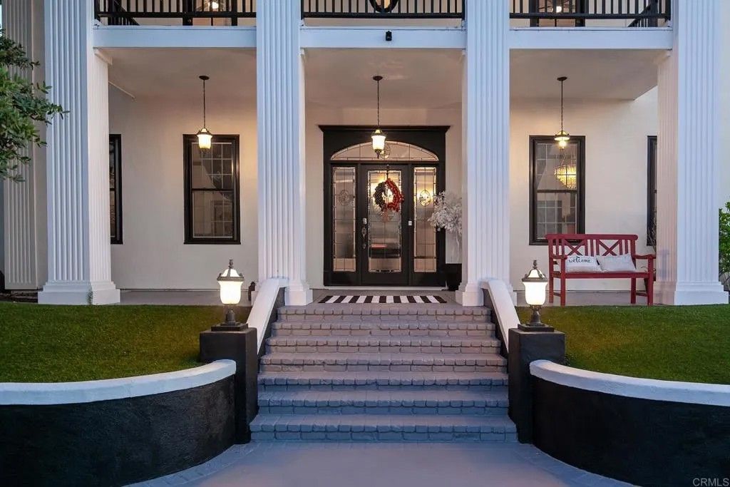 Photo of 2622 Via Viejas Oeste, Alpine, CA 91901 (MLS # PTP2600119)