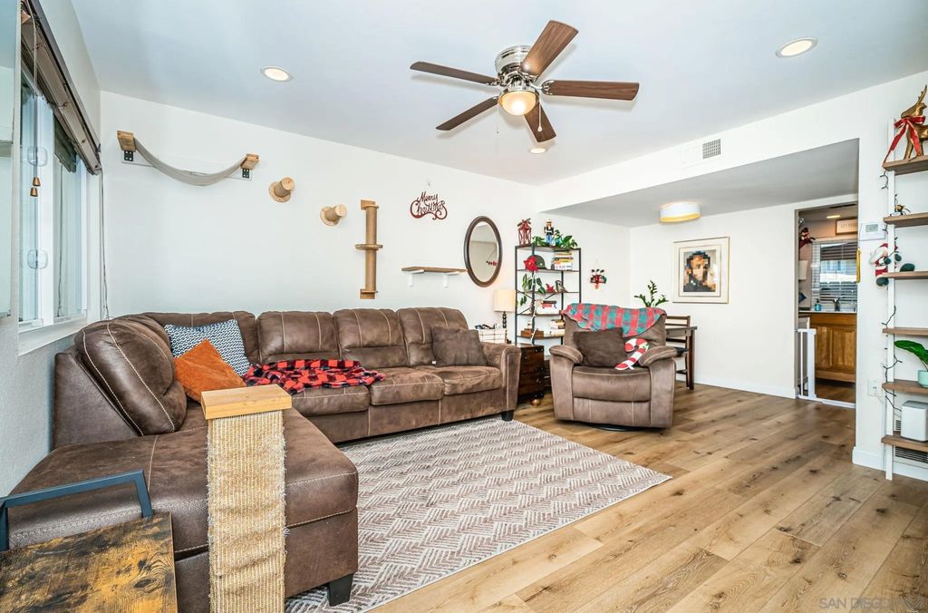 Photo of 904 Amistad Court #C, El Cajon, CA 92019 (MLS # 260011053)