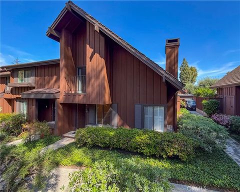 Photo of 1602 Dalmatia Drive, San Pedro, CA 90732 (MLS # SB26059515)