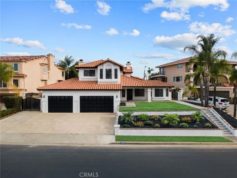 Photo of 29566 Big Range Road, Canyon Lake, CA 92587 (MLS # SW26011248)