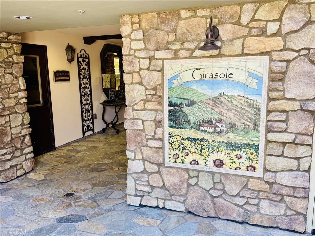 13200 Moorpark