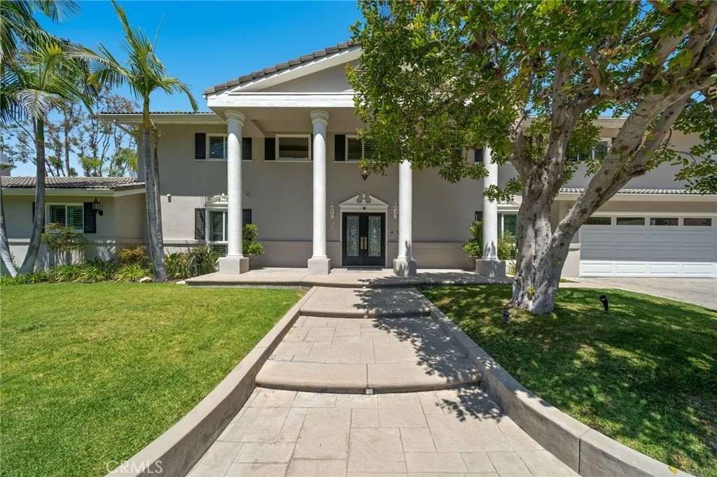 5012 Sanlo Place
