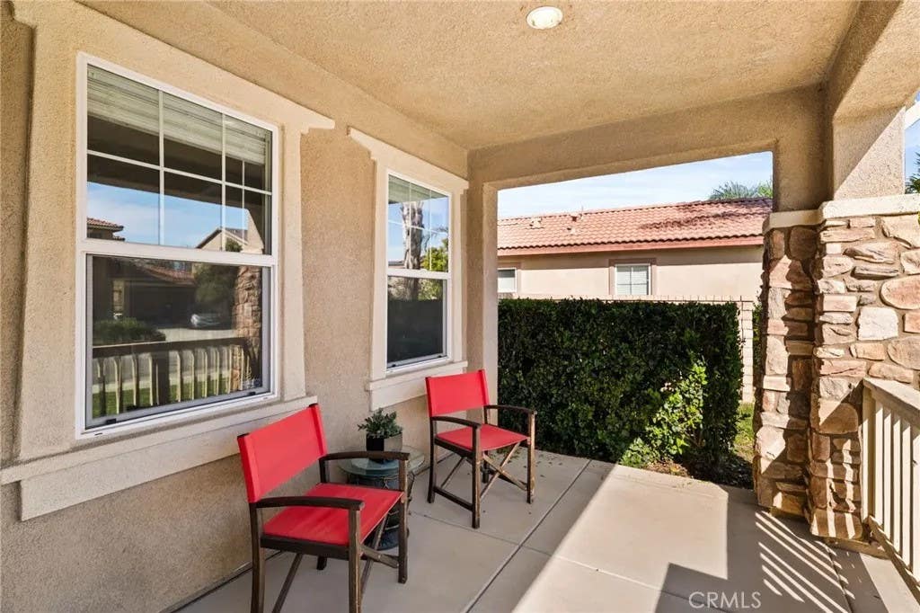 Photo of 35069 Painted Rock St, Winchester, CA 92596 (MLS # IG26099466)