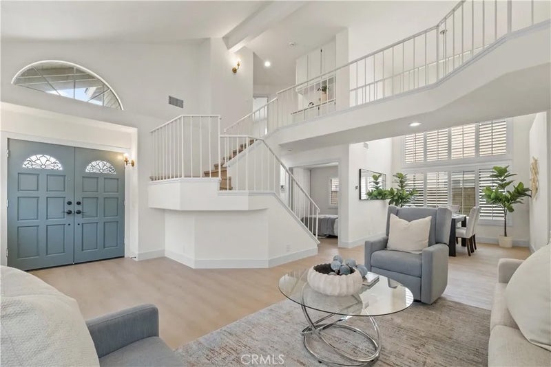 2119 Sun Ridge