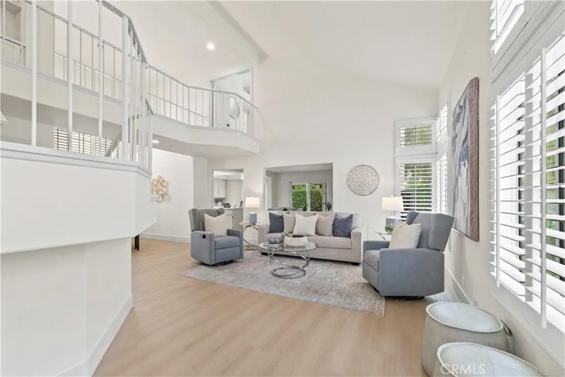 2119 Sun Ridge