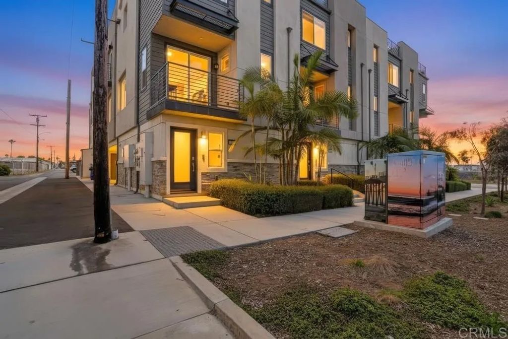 Photo of 307 West Street #101, Oceanside, CA 92054 (MLS # NDP2603594)