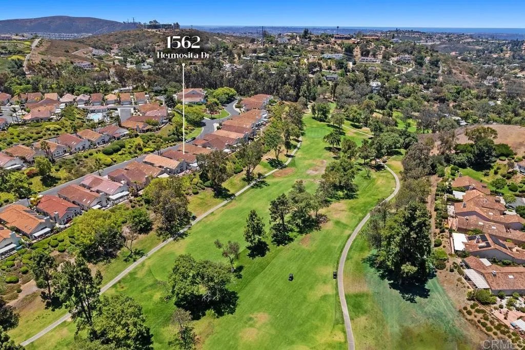1562 Hermosita Drive
