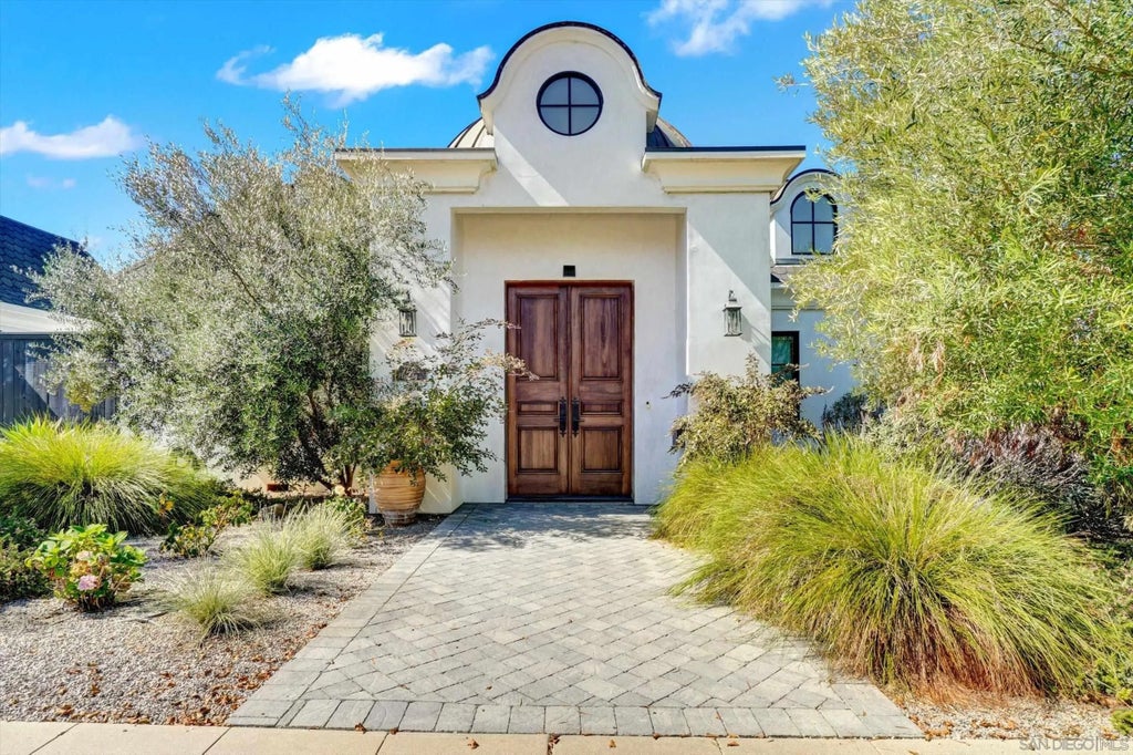 Photo of 7238 Eads AVE, La Jolla, CA 92037 (MLS # 260024656)