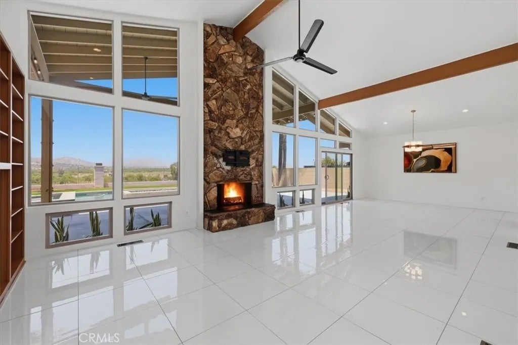 5813 Old Ranch