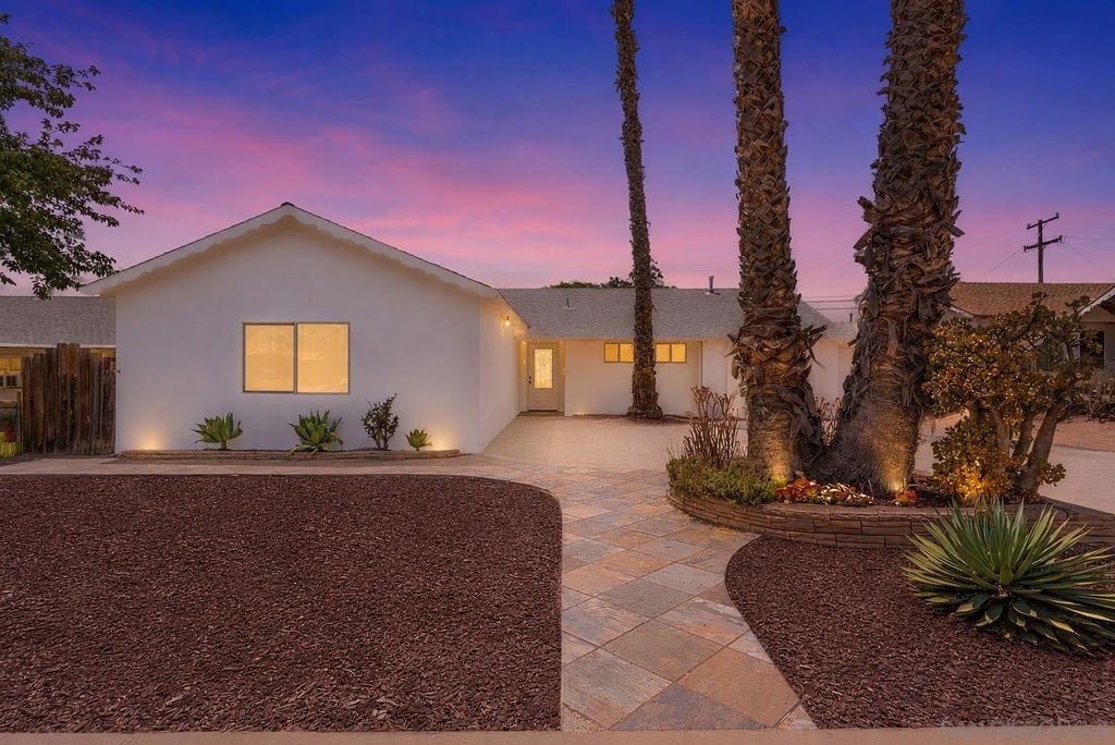 Photo of 1238 Tangerine ST, El Cajon, CA 92021 (MLS # 260019799)