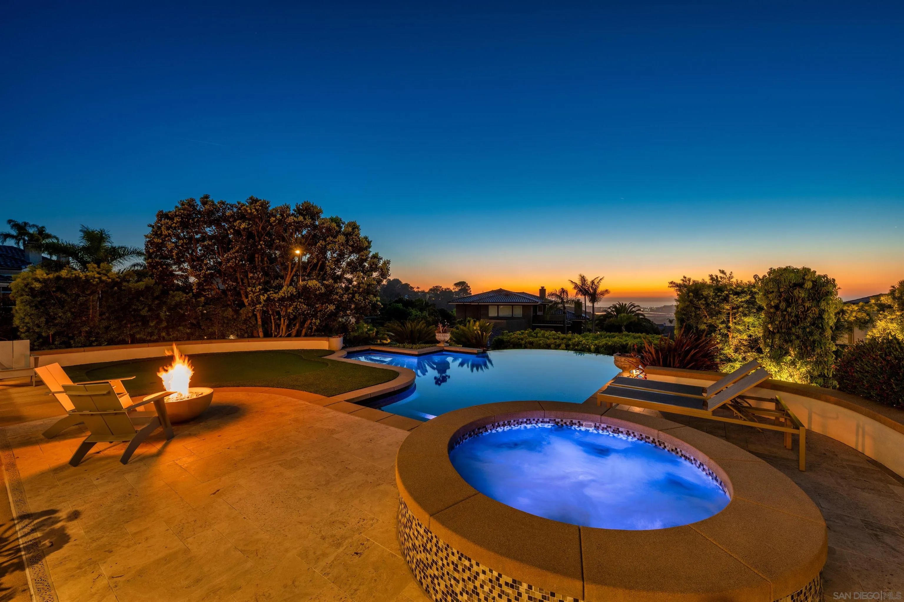 3930 Torrey Hills Lane