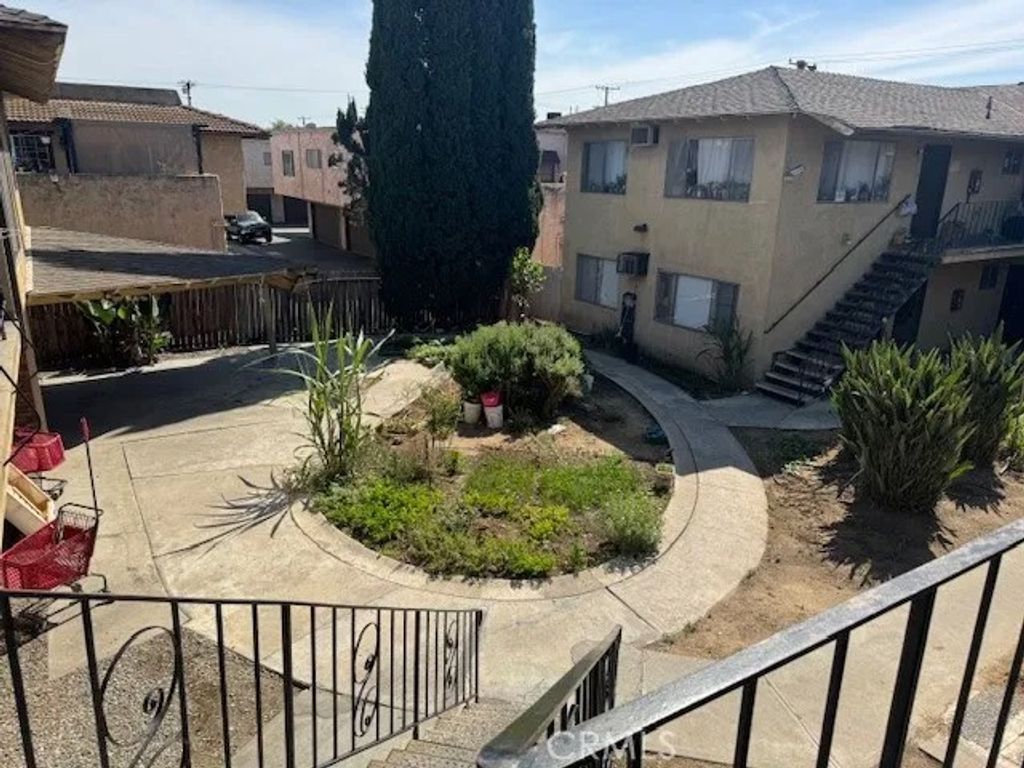 Photo of 422 N Alhambra Avenue, Monterey Park, CA 91755 (MLS # MB26088682)