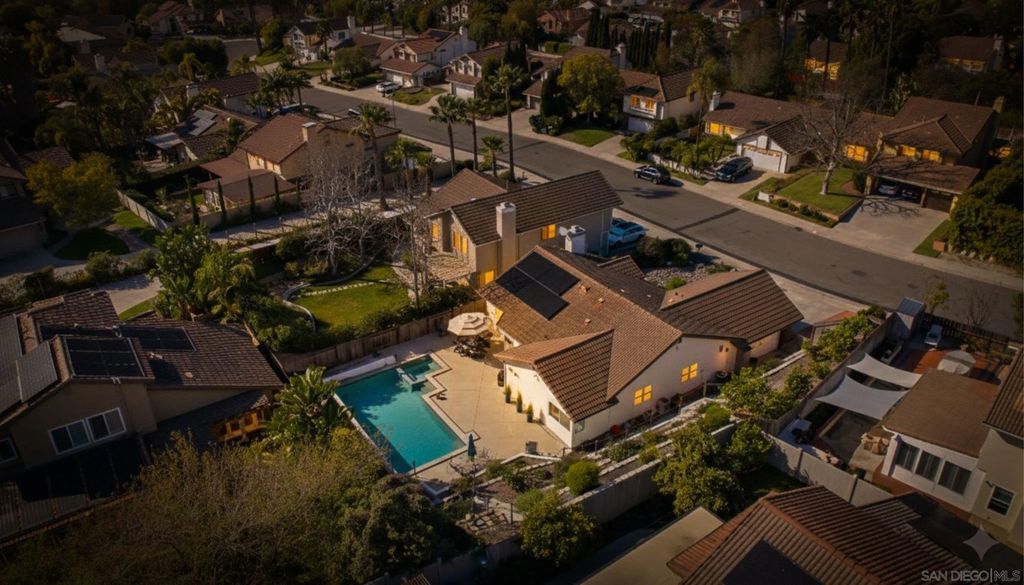 Photo of 1693 Honeysuckle Ct, Encinitas, CA 92024 (MLS # 260003499)