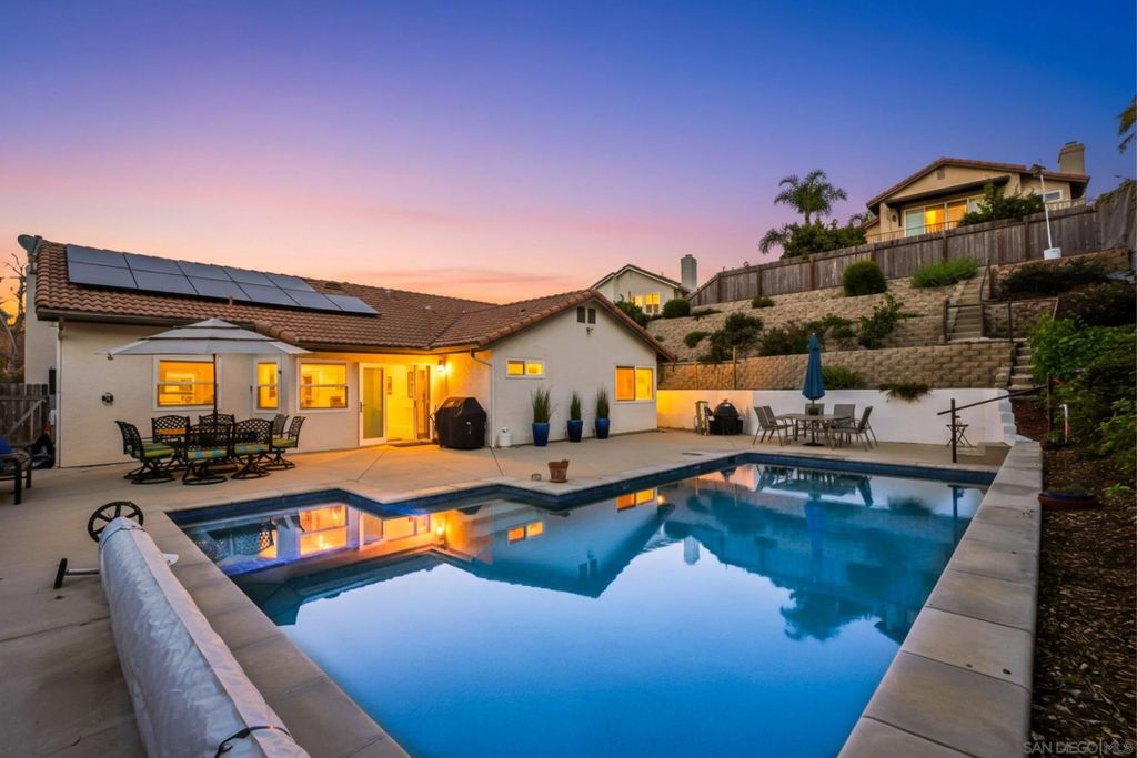 Photo of 1693 Honeysuckle Ct, Encinitas, CA 92024 (MLS # 260003499)