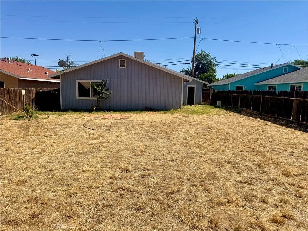 545 E Valley