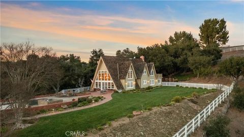 Photo of 4086 E Oak Trail Road, Santa Ynez, CA 93460 (MLS # SC26048686)