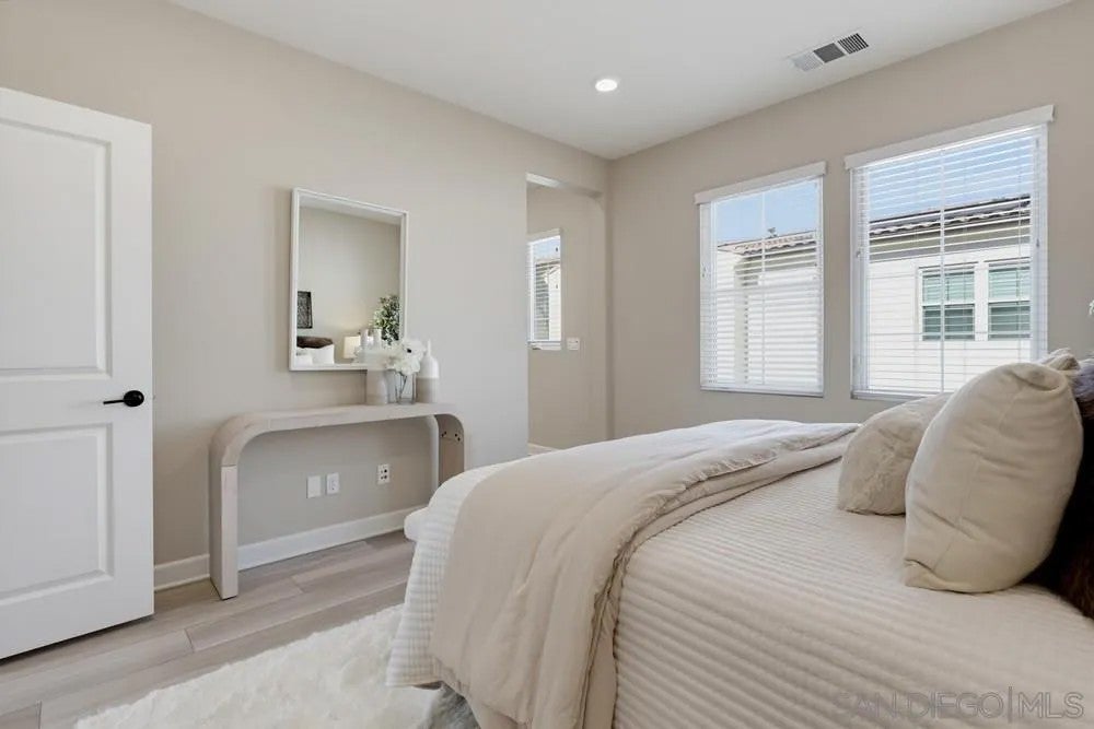 11011 Logan Way