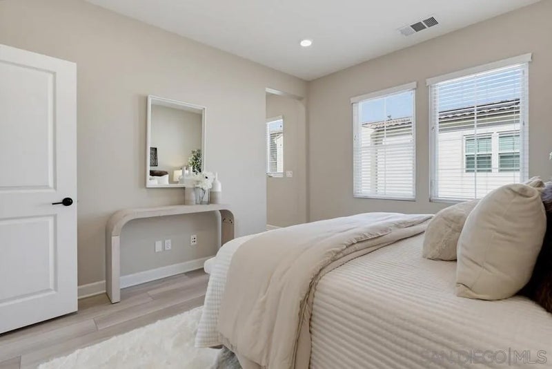 11011 Logan Way