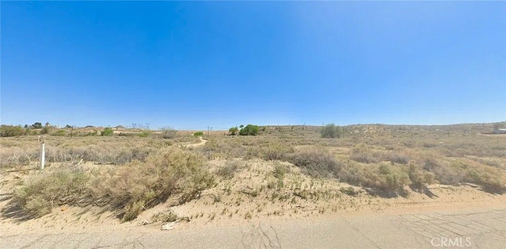 Photo of 0 Turner, Victorville, CA 92394 (MLS # ND25261613)