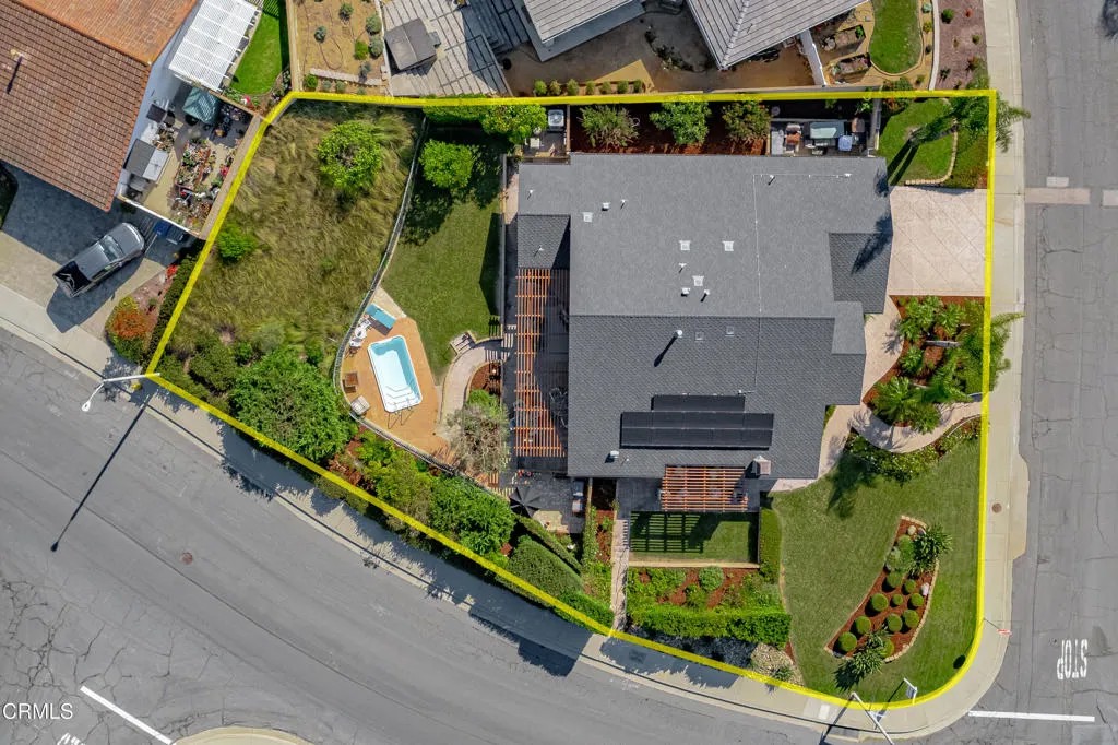 621 Creekmont Court