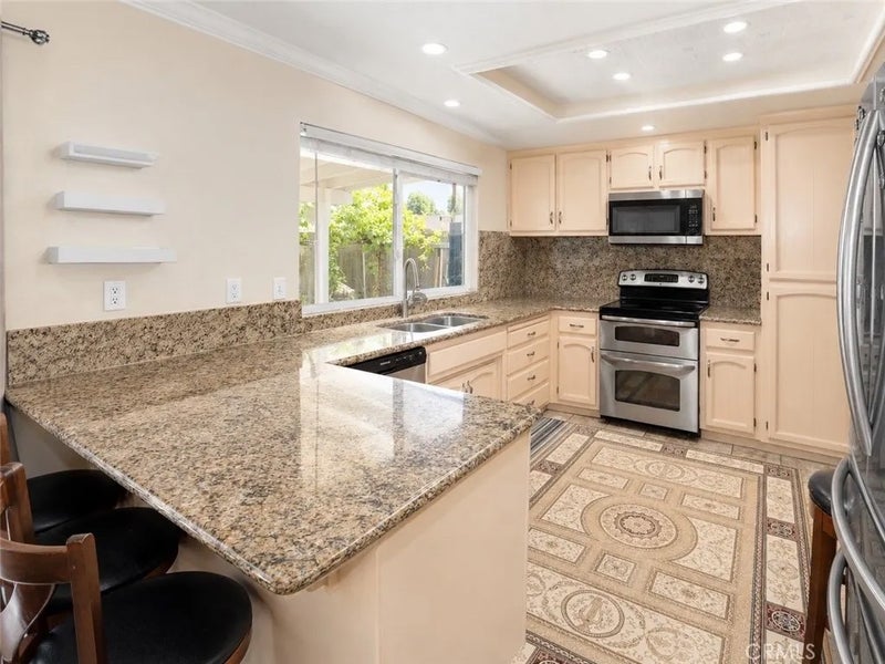 4100 Ahwahnee Court